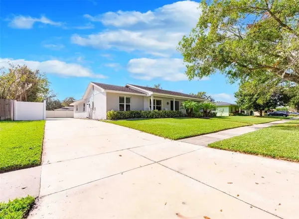 8144 BANYAN BLVD, Orlando, FL 32819