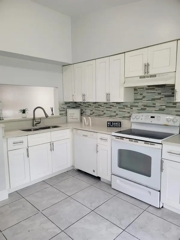 3254 CHESSWOOD AVE, Kissimmee, FL 34741