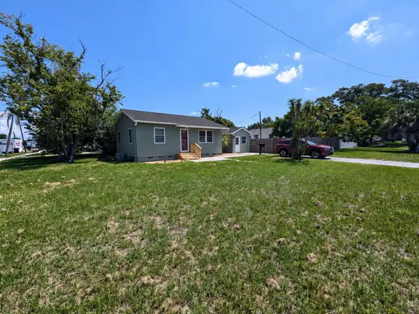 2749 16TH AVE N, St Petersburg, FL 33713