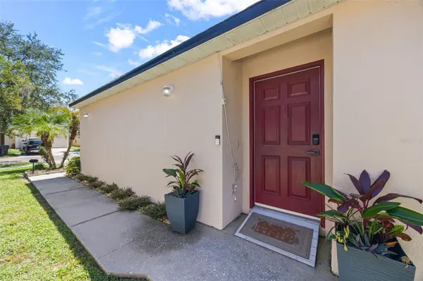 1012 BRENTON LEAF DR, Ruskin, FL 33570