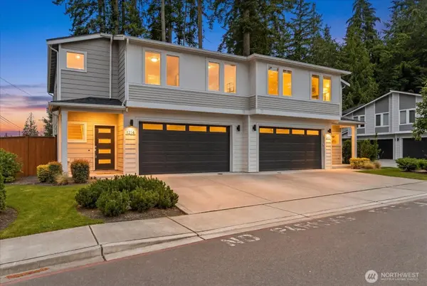 121 171st PL SW #A, Bothell, WA 98012