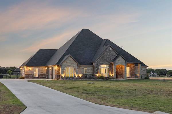 1809 Laguna S, Pelican Bay, TX 76020