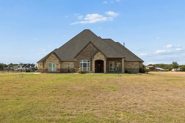 1809 Laguna S, Pelican Bay, TX 76020