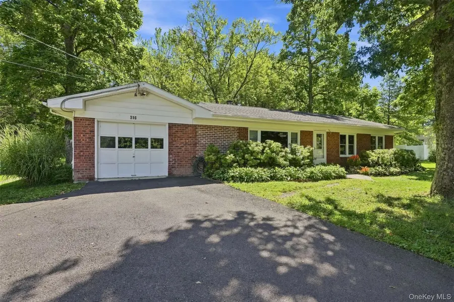 316 State Route 32, New Paltz, NY 12561