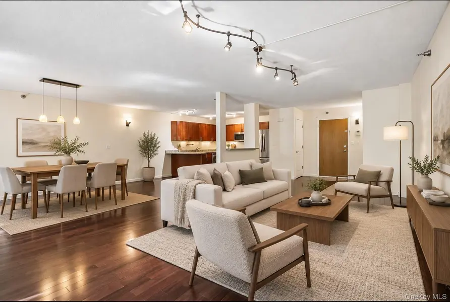 302 Church ST #2J, White Plains, NY 10603