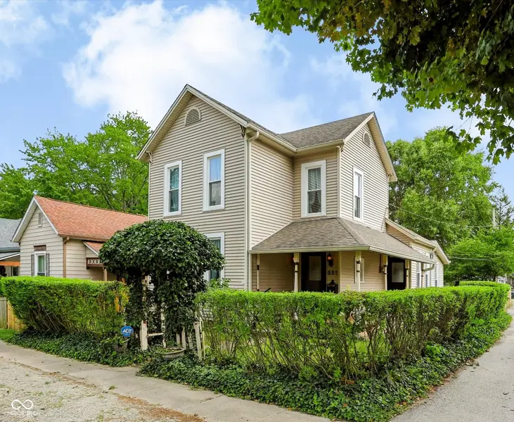 551 E Adams ST, Franklin, IN 46131