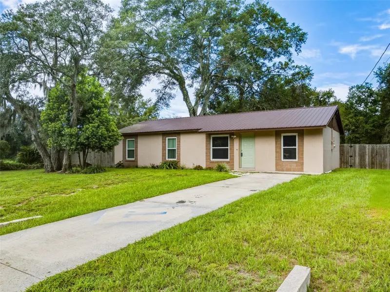 11984 SE 95TH TER, Belleview, FL 34420