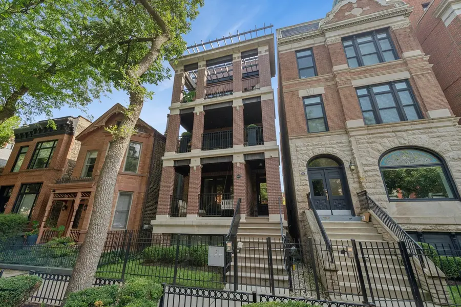 1909 N Bissell ST #2, Chicago, IL 60614