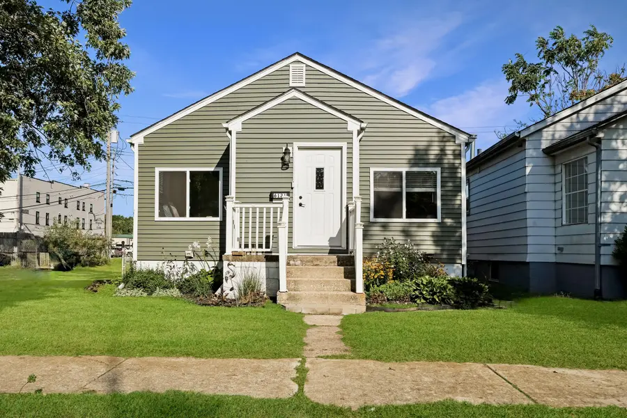 6121 Marshall AVE, Hammond, IN 46323