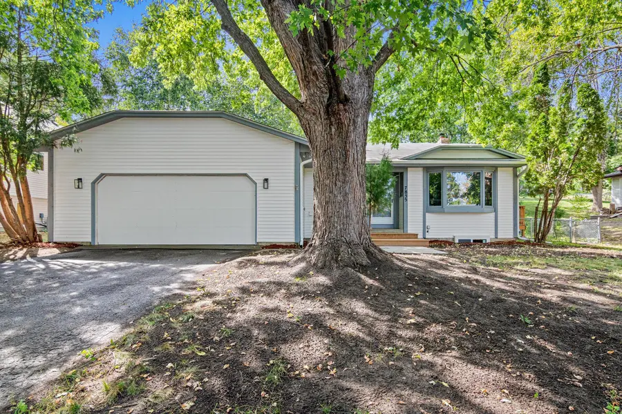 7855 Polaris LN N, Maple Grove, MN 55311