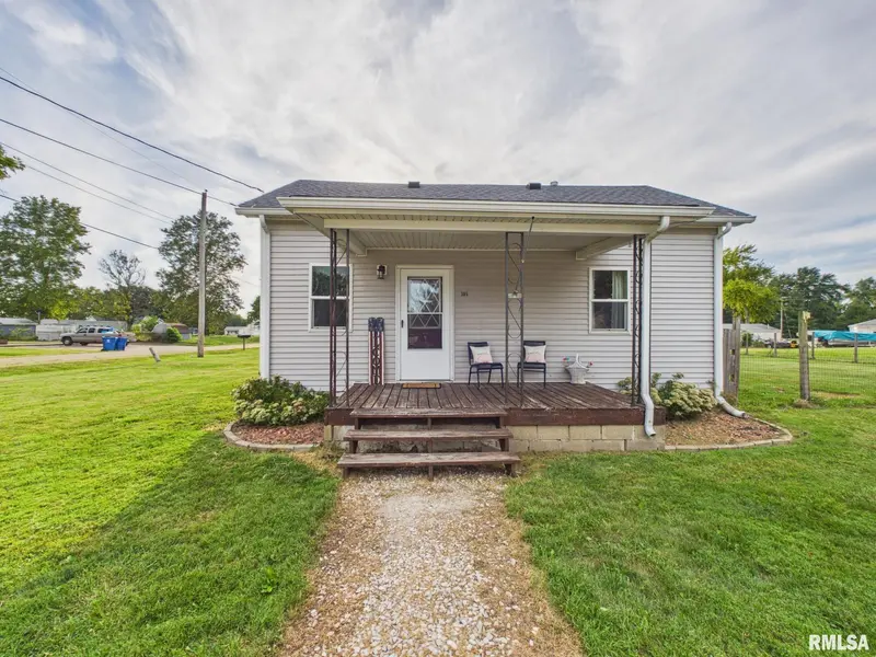 305 S EWING ST, Tallula, IL 62688