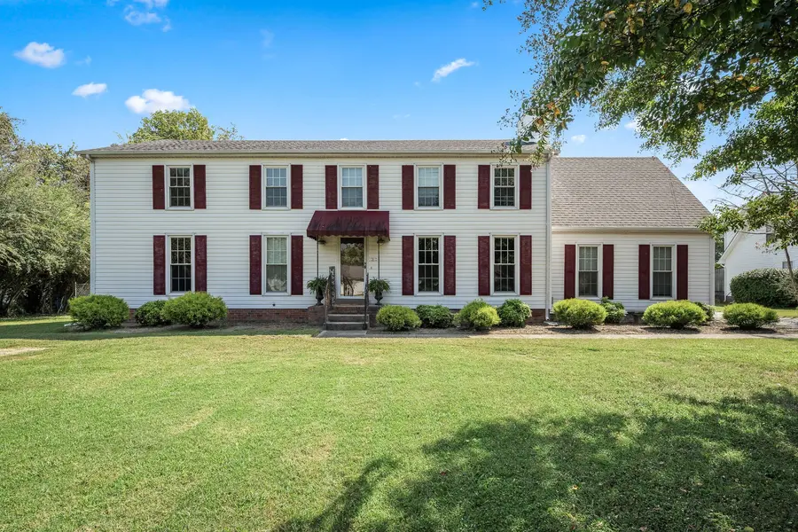 648 Greystone Dr, Lascassas, TN 37085