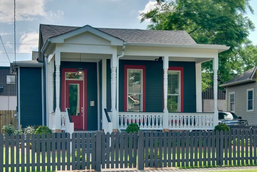 1021 2nd Ave #S, Nashville, TN 37210