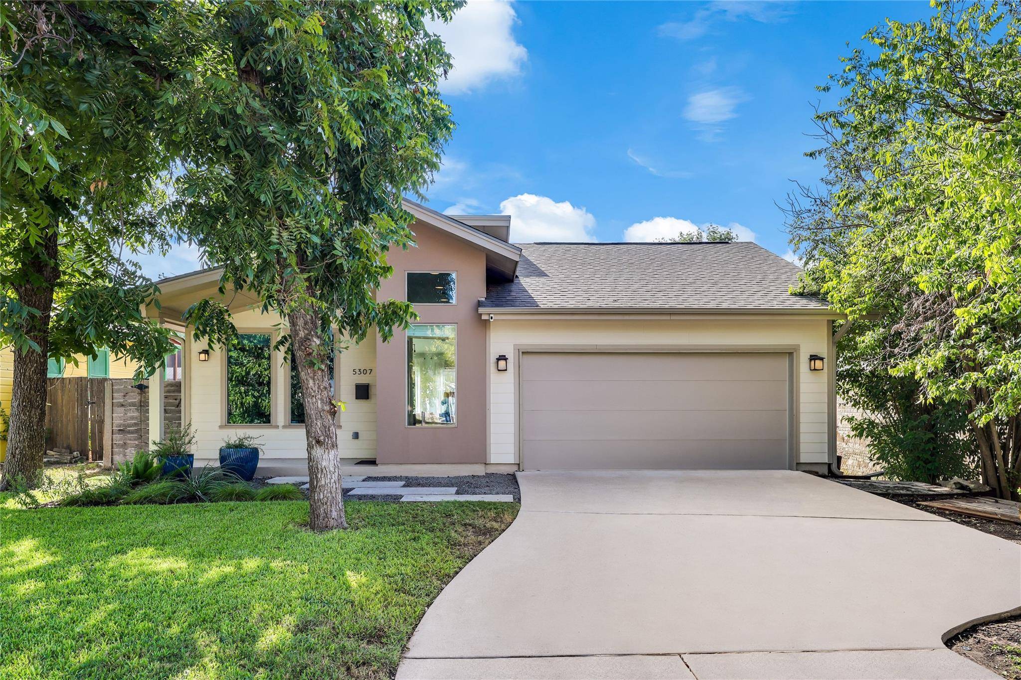 5307 Aurora DR, Austin, TX 78756