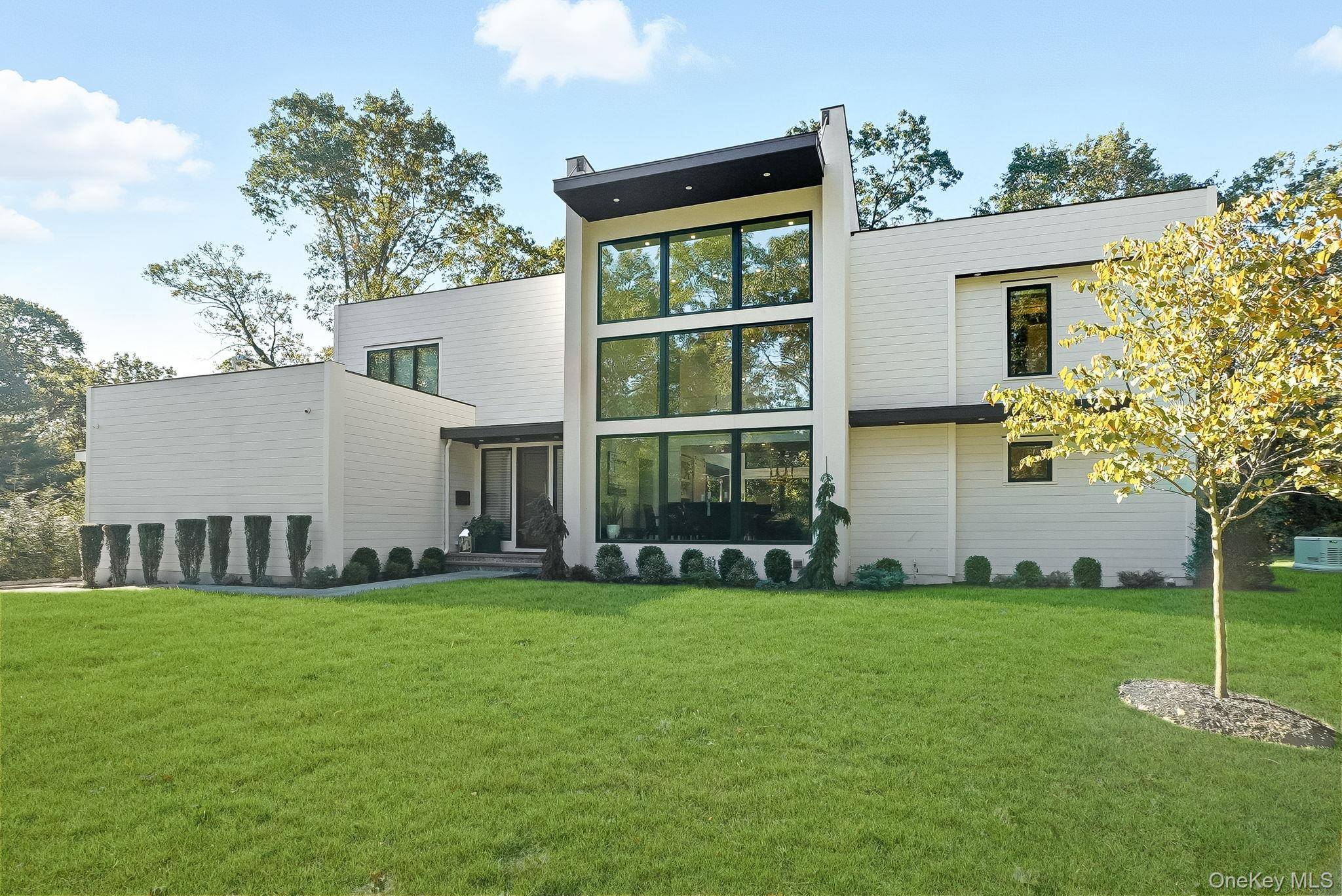 9 Kirby LN, Rye, NY 10580
