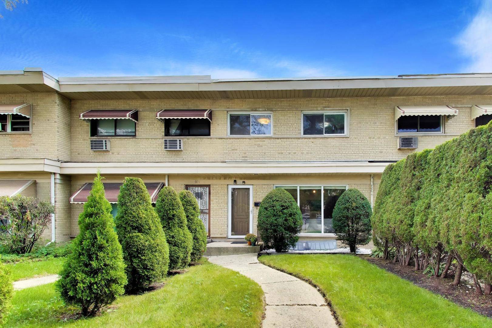 829 Dodge AVE, Evanston, IL 60202