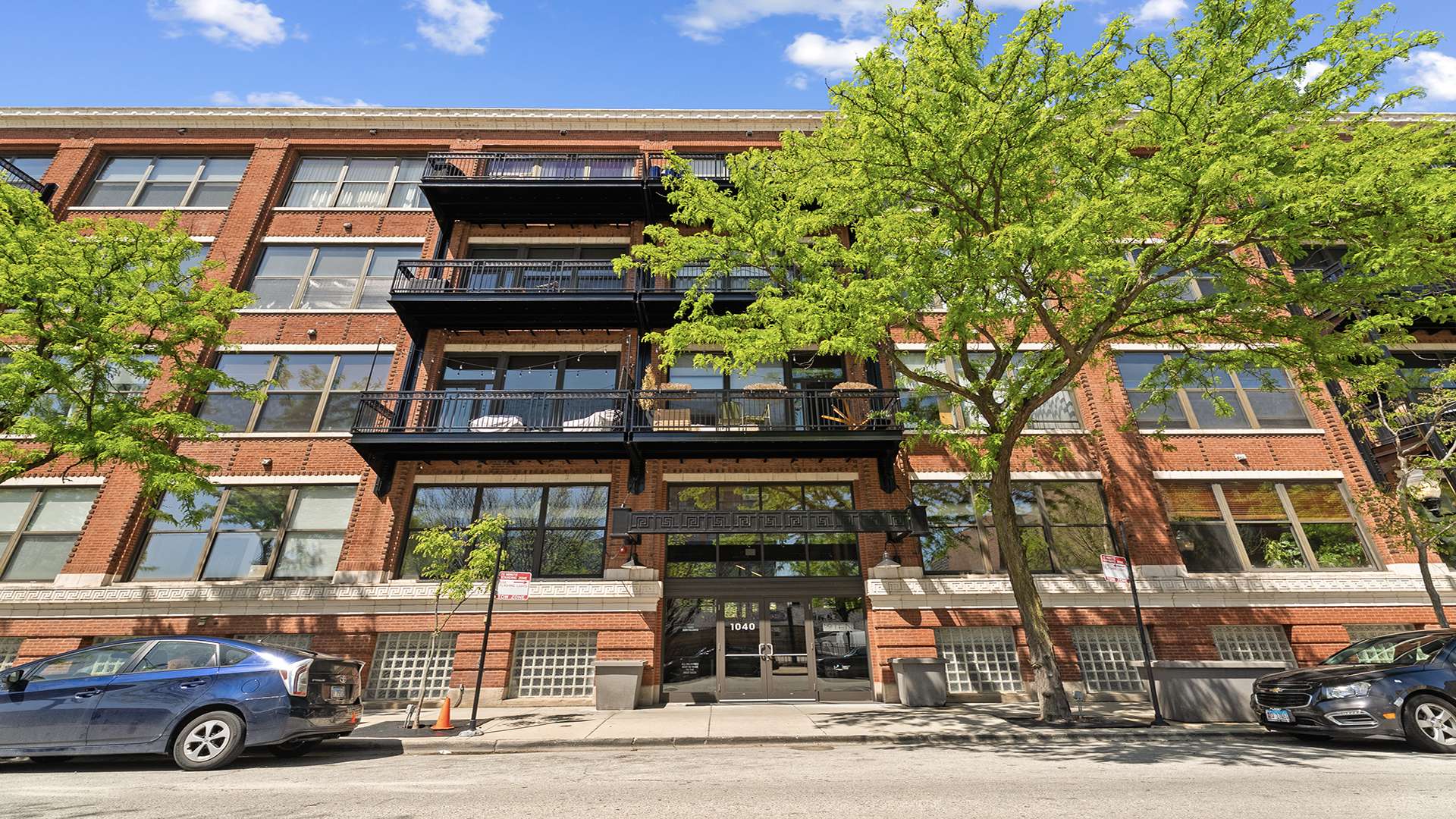 1040 W Adams ST #358, Chicago, IL 60607