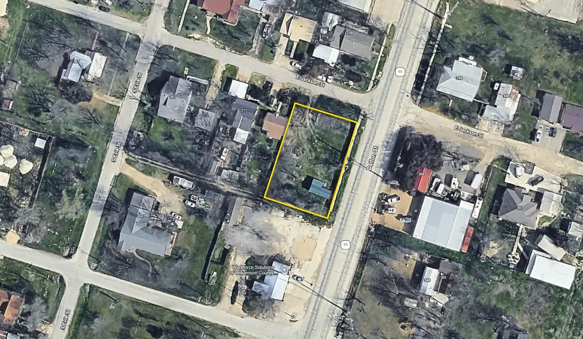 241 E Jackson ST, Bartlett, TX 76511