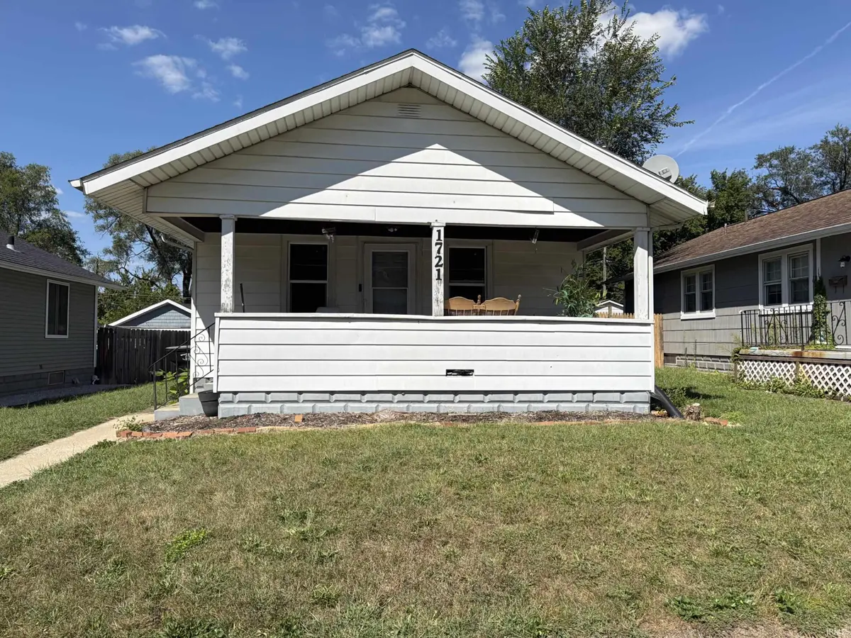 1721 E Donald St ST, South Bend, IN 46613