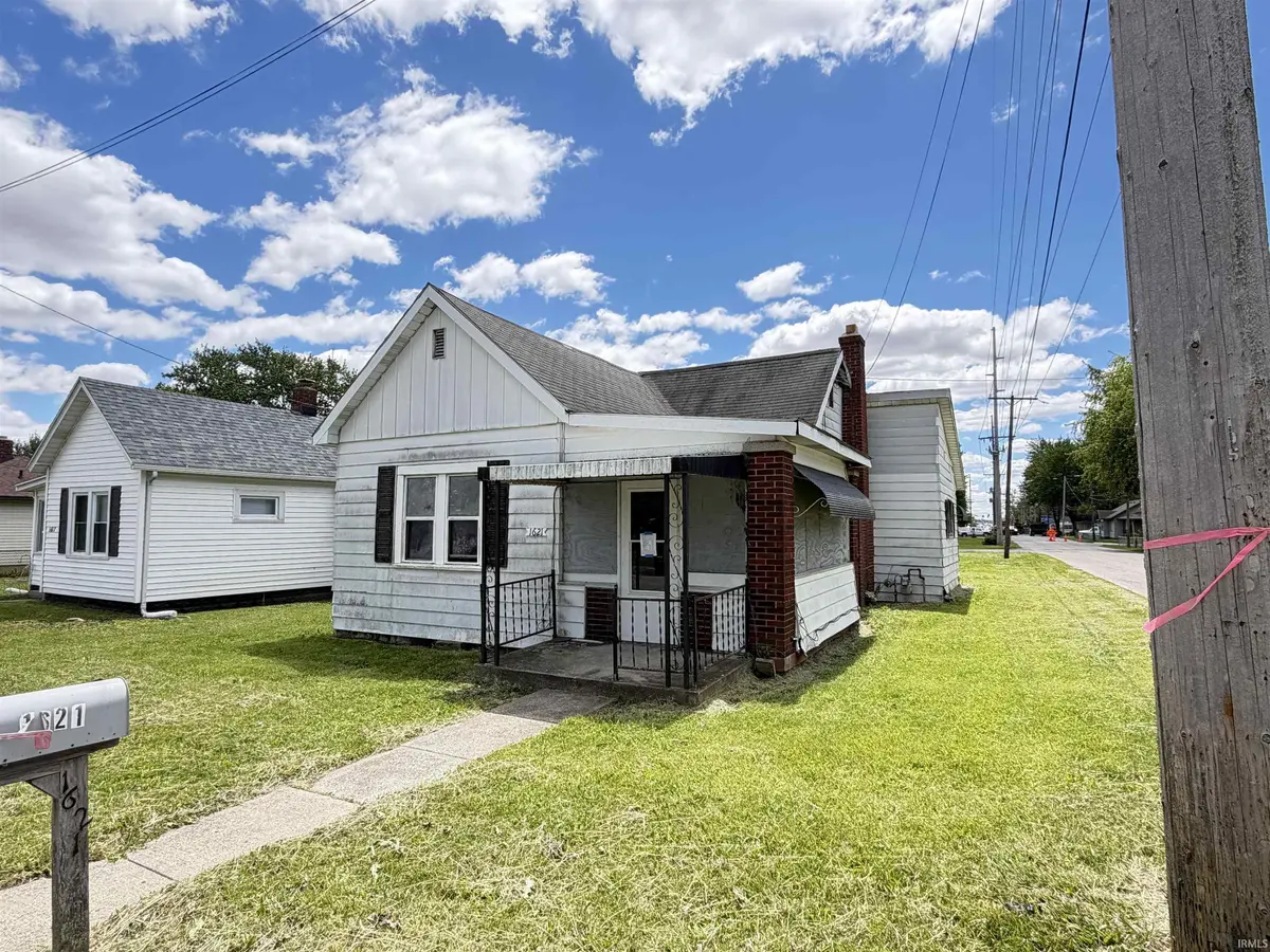 1621 W 16th ST, Muncie, IN 47302