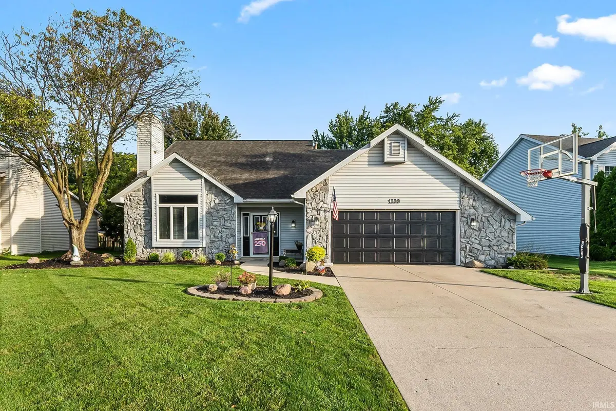 1330 Lost Lock WAY, New Haven, IN 46774-9567