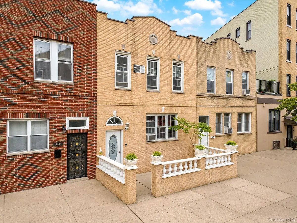 8118 7th AVE, Brooklyn, NY 11228