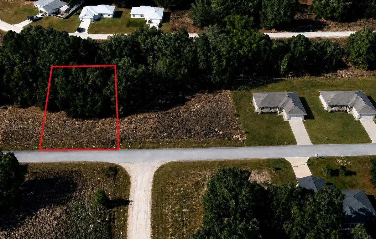 7762 N MANVILLE RD, Citrus Springs, FL 34434