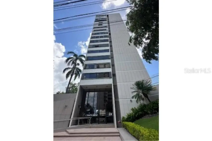 4 EL GENERALIFE #402, Guaynabo, PR 00968