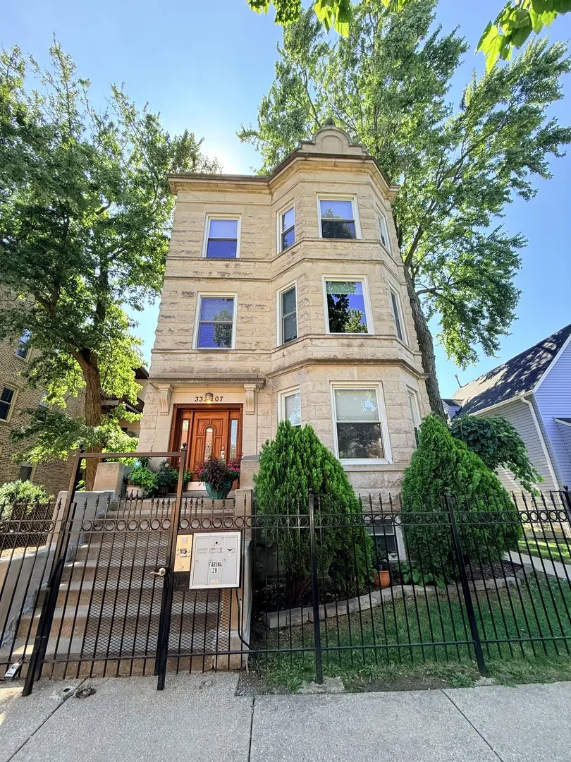 3307 W Dickens AVE #C, Chicago, IL 60647