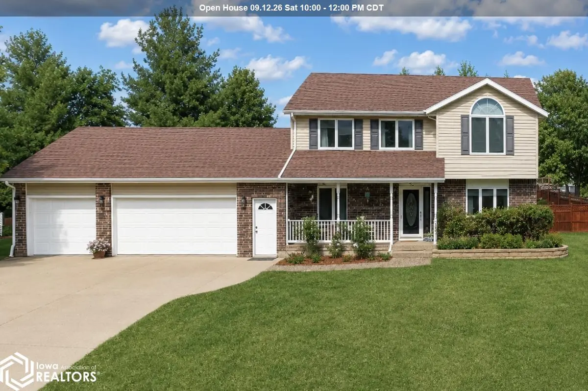1507 Dogwood DR, Fairfield, IA 52556