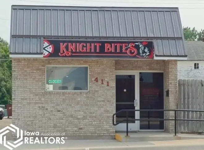411 Main ST, La Porte City, IA 50651