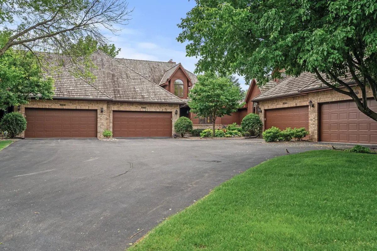 10995 57th AVE N, Plymouth, MN 55442