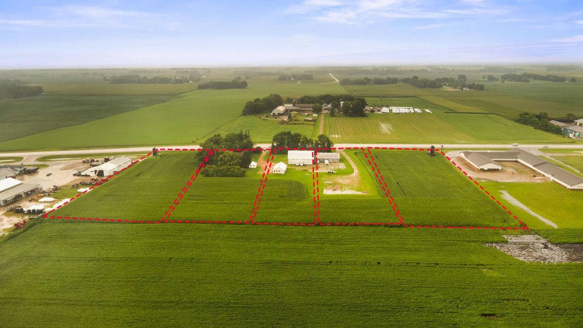 1250 Highway 7 E, Hutchinson, MN 55350