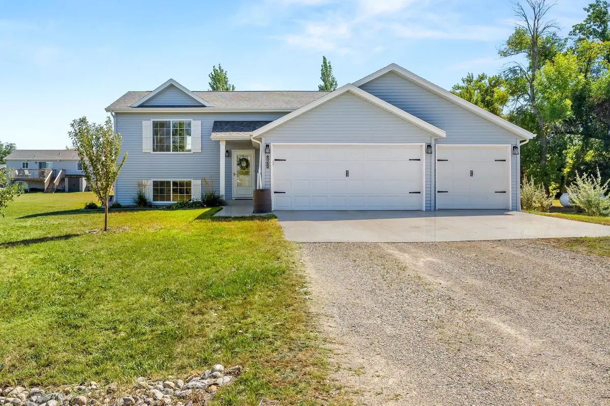 252 4th ST, Gardner, ND 58036