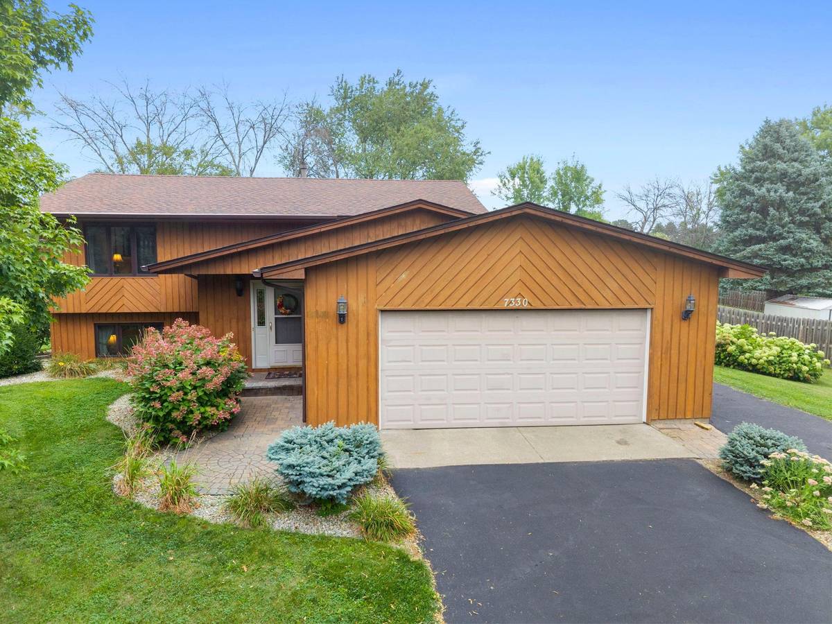 7330 208th ST N, Forest Lake, MN 55025