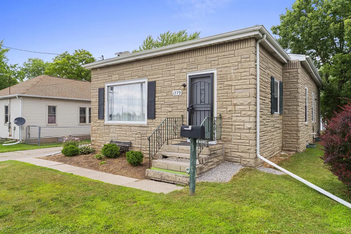 1779 E MASON ST, Green Bay, WI 54302