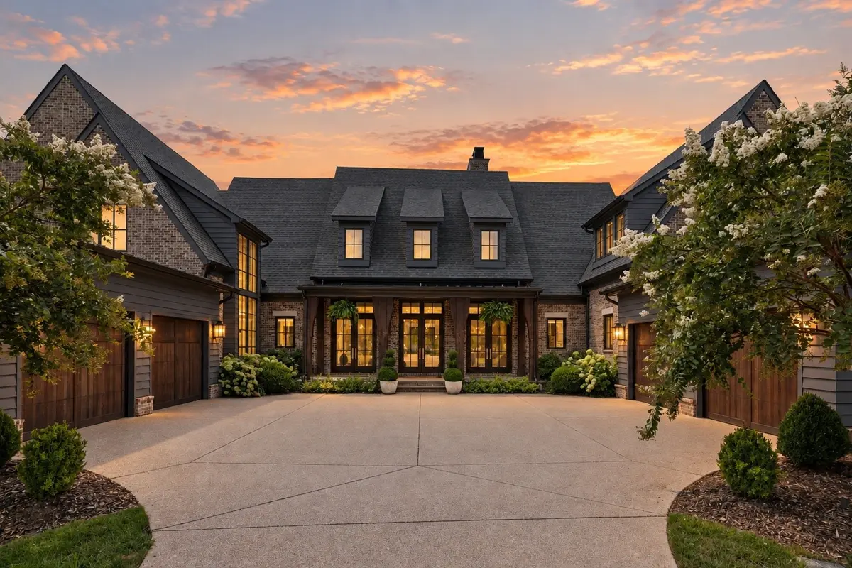 9289 Fordham Dr, Brentwood, TN 37027