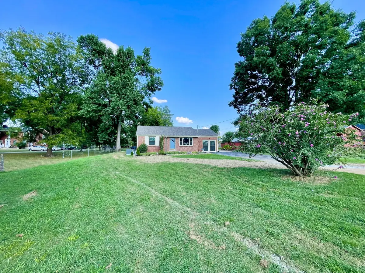 603 Colfax Dr, Nashville, TN 37214