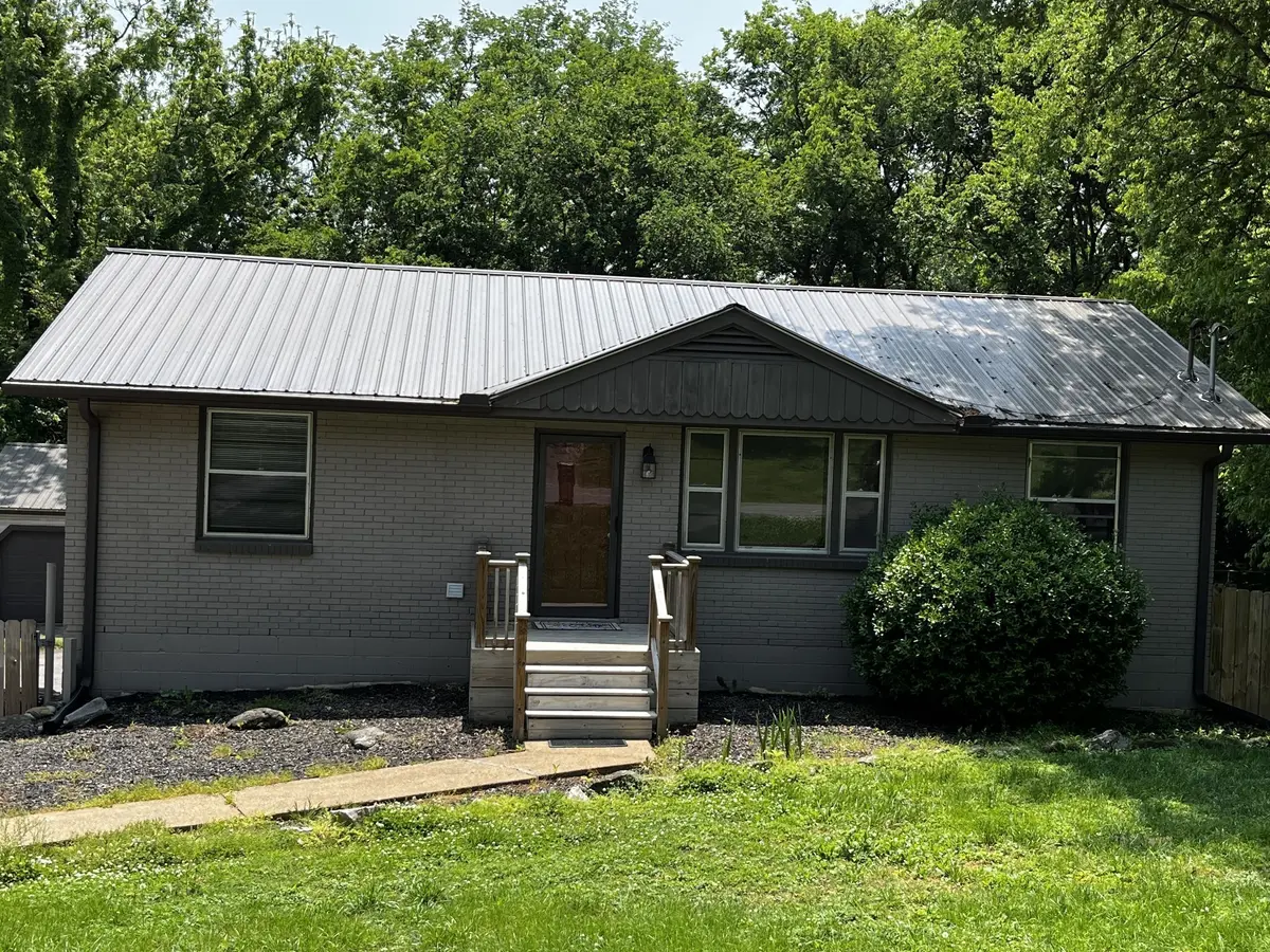 4950 Packard Dr #A, Nashville, TN 37211