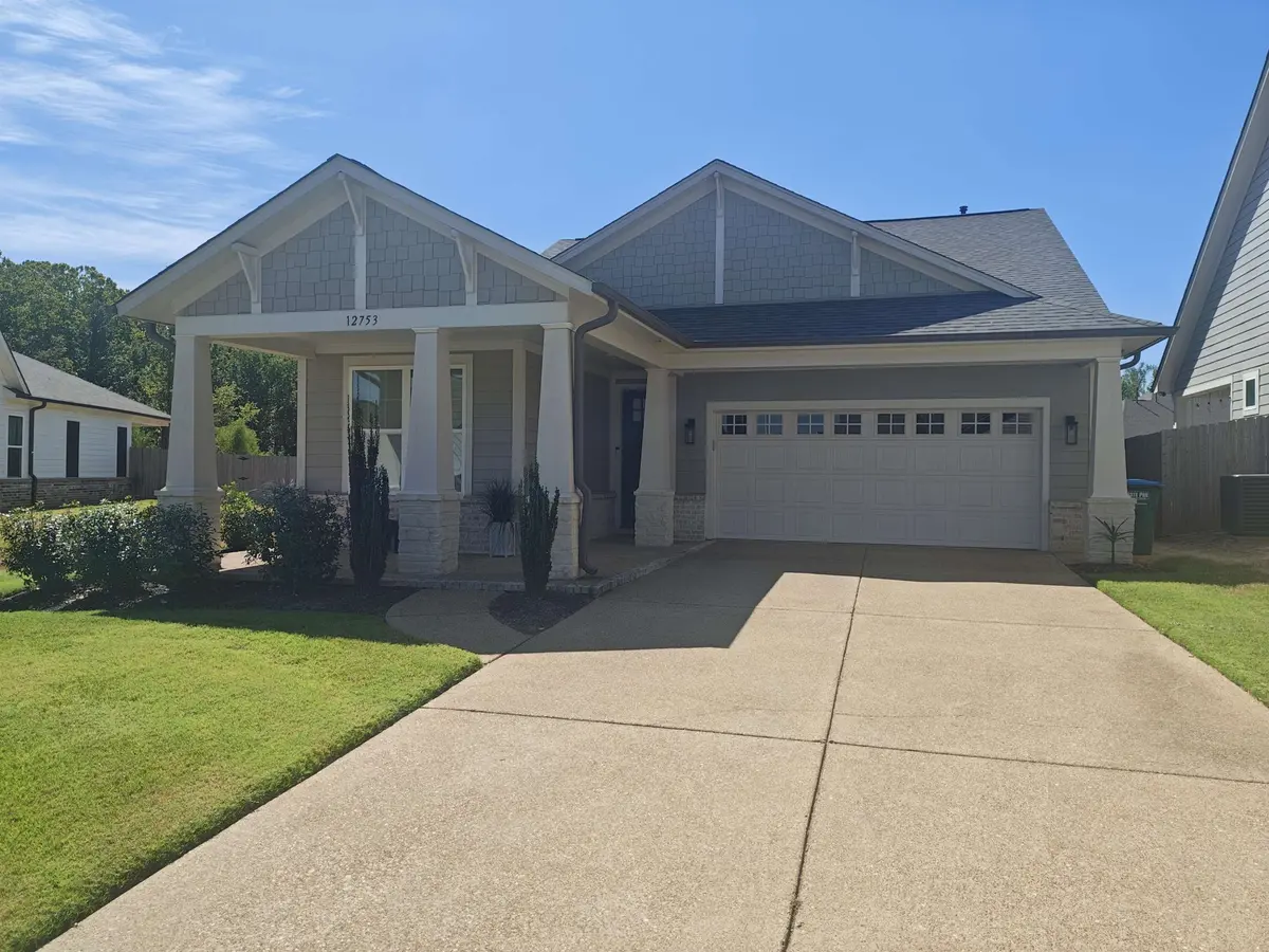 12753 HOLLOW OAK DR, Arlington, TN 38002