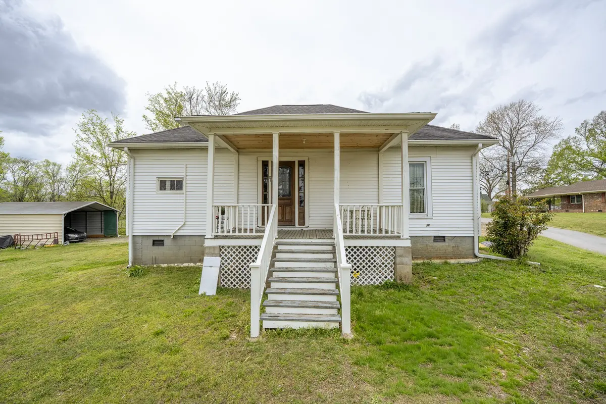 317 Madison Ave #E, Grand Junction, TN 38039