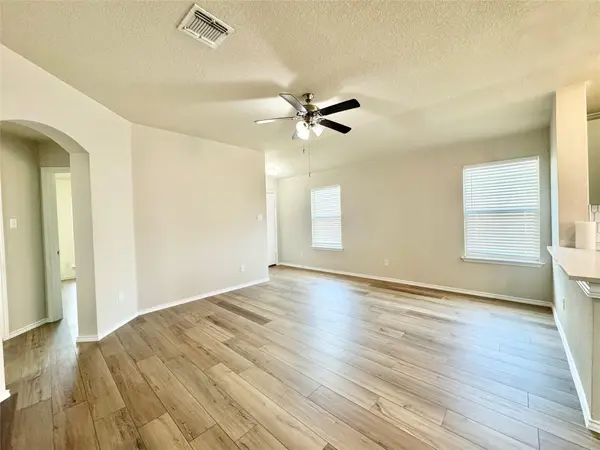 173 Beth Ann LOOP, Taylor, TX 76574
