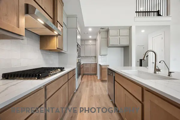 6413 McMurtry ST, Austin, TX 78747