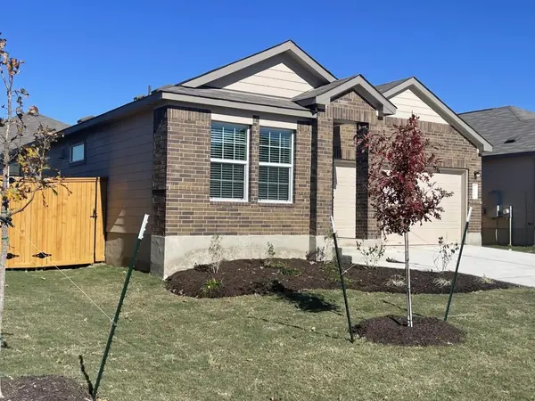 136 Perfect World LOOP, Jarrell, TX 76537