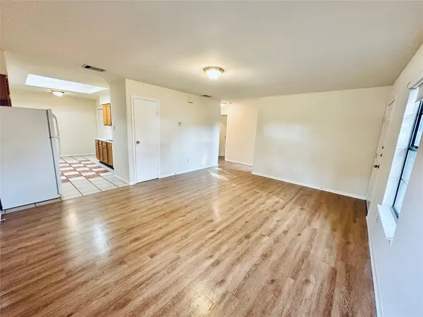 5207 Thunderbird ST #A, Lago Vista, TX 78645