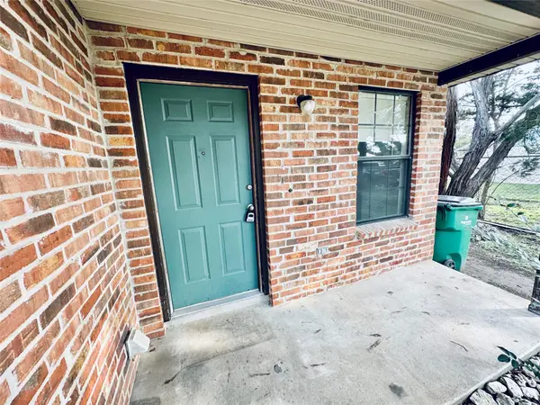 5207 Thunderbird ST #A, Lago Vista, TX 78645