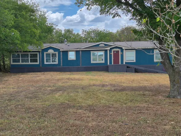 1120 Battle Lake RD, Hallsburg, TX 76682