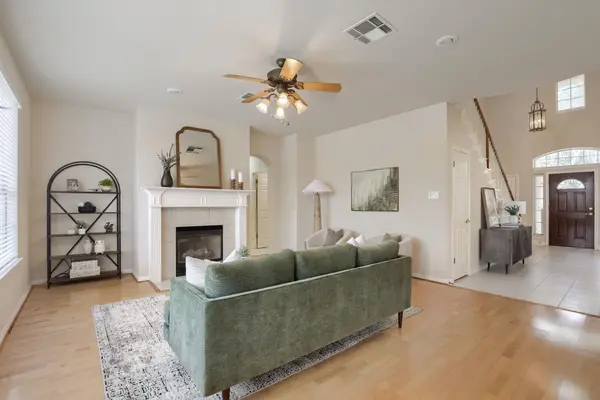 9525 Aire Libre DR, Austin, TX 78726