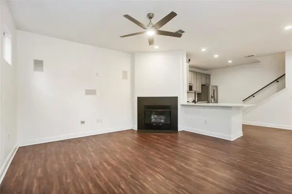 3406 Menchaca RD #19, Austin, TX 78704