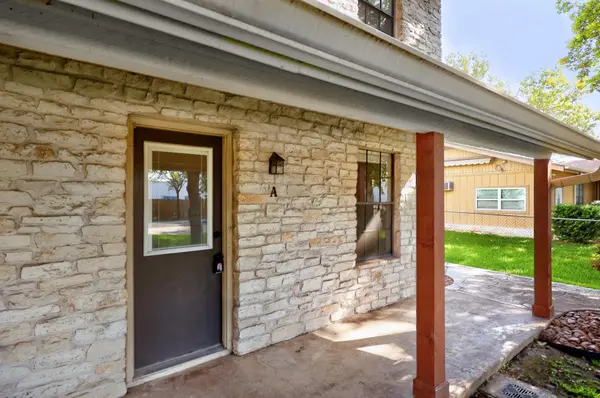 204 Northwest DR #A, Round Rock, TX 78664